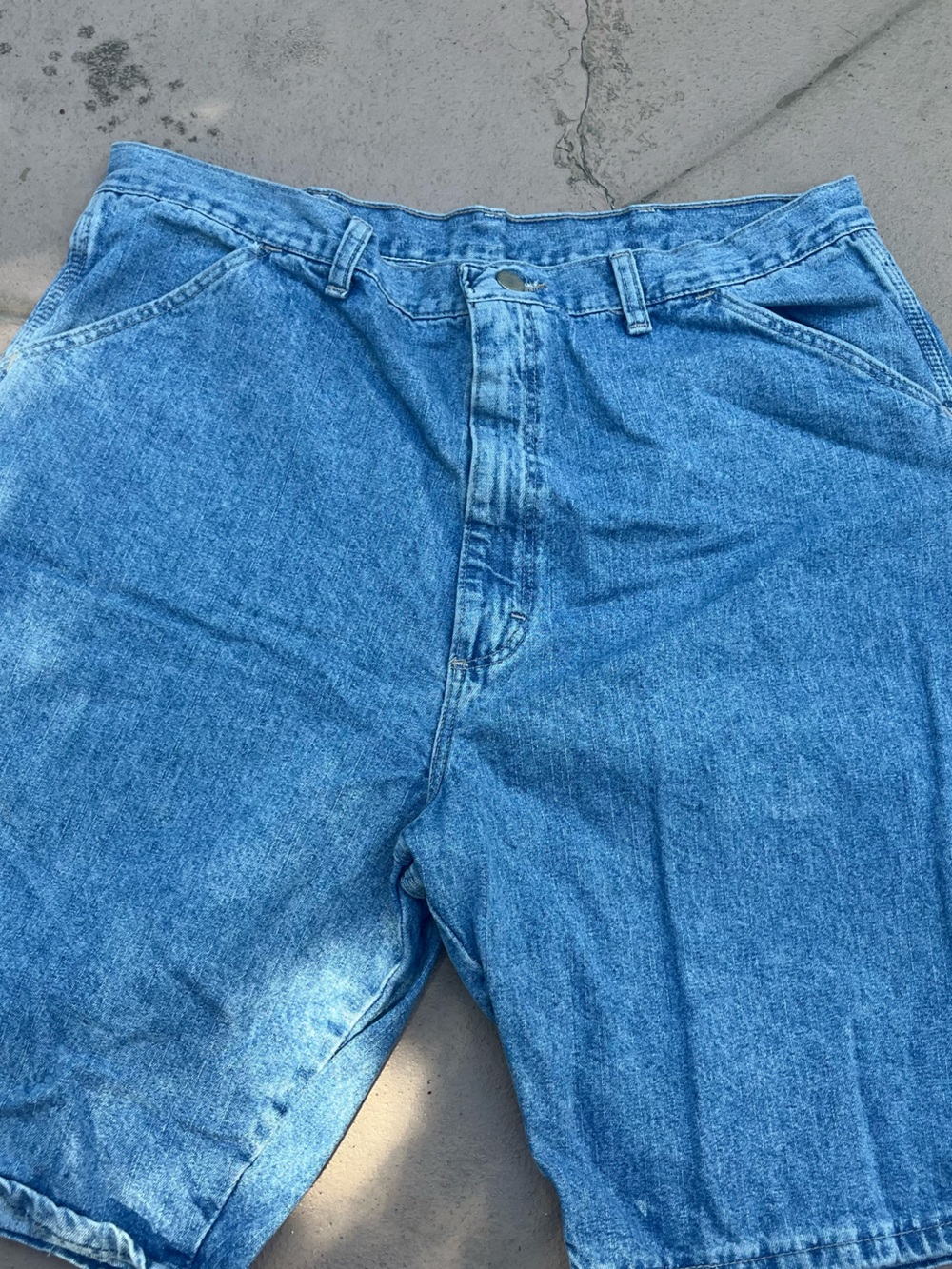 Classic Men's Denim Shorts - Blue
